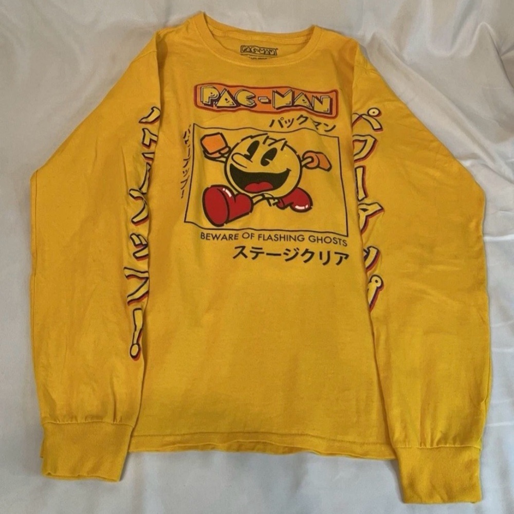Pacman VTG Style Arcade TShirt Yellow Mens Small Graphic Print Front and Sleeves - Picture 2 of 10